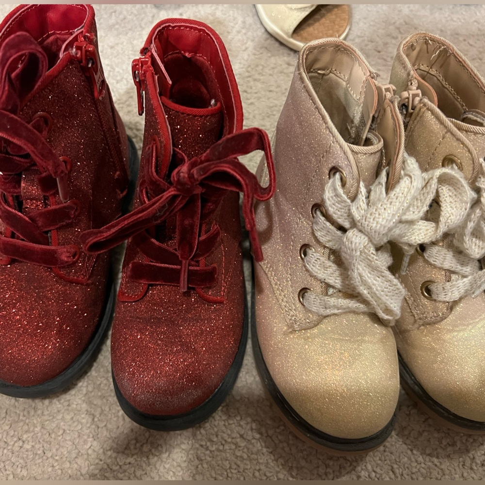Girls sparkly boots